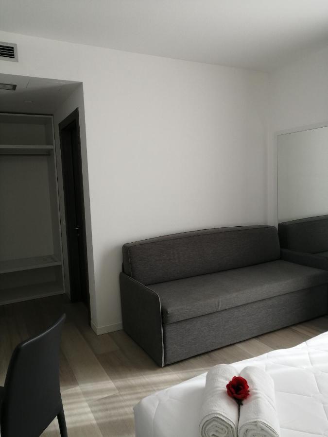 Hotel Columbia & Ninfea Lido di Jesolo Exteriör bild